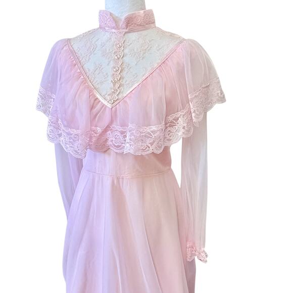 Victorian Pink Bridal Nightgown 70s Coquette Romantic Feminine Union SM MED - Picture 12 of 15